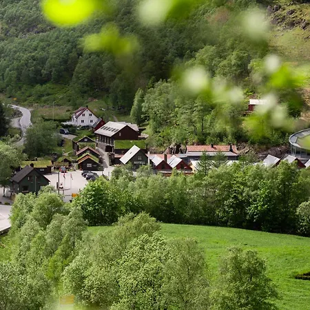 Byrkjedalstunet 3*
