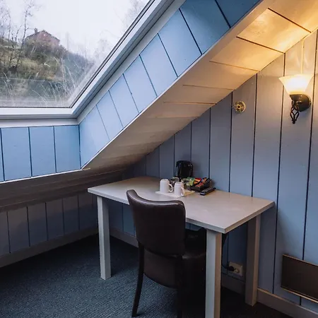 Byrkjedalstunet 3*