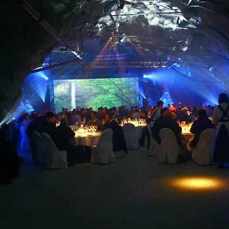 Hotell Byrkjedalstunet 3*