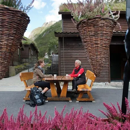 Byrkjedalstunet Hotel 3*