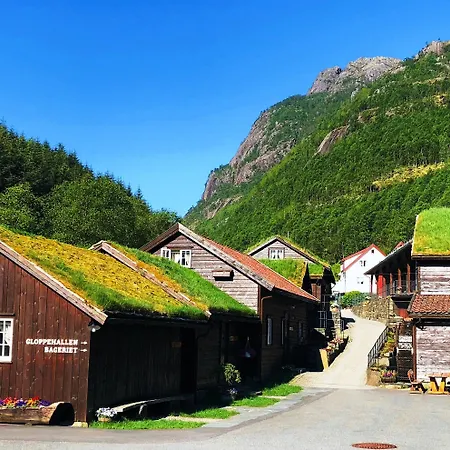 Byrkjedalstunet 3*