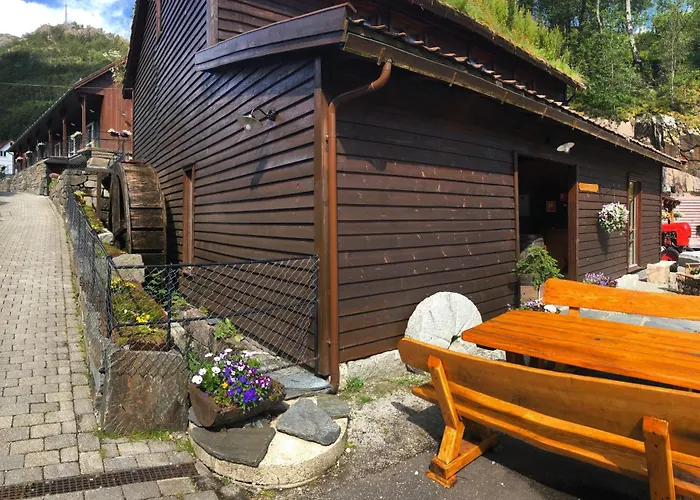 Byrkjedalstunet 3*