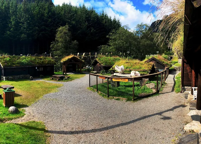 Byrkjedalstunet 酒店 3*