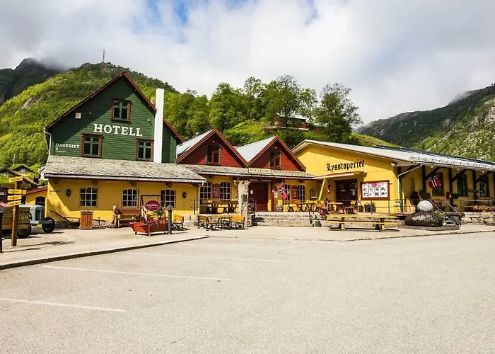 Byrkjedalstunet