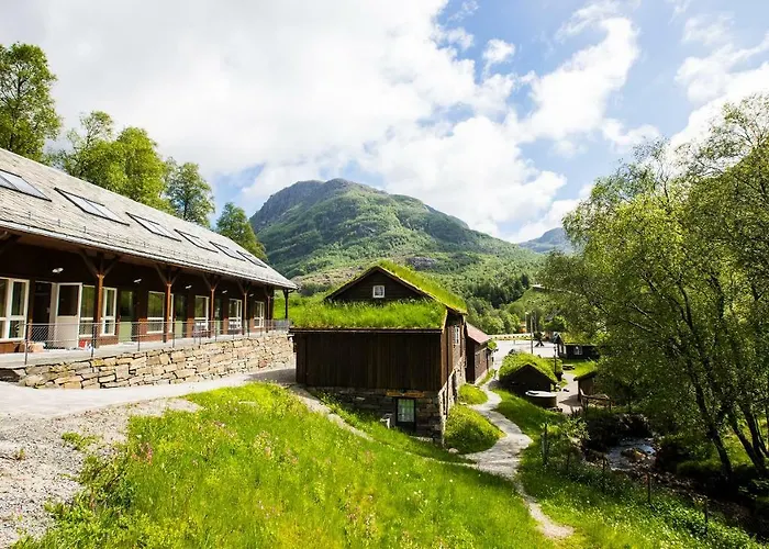 Hotel Byrkjedalstunet 3*