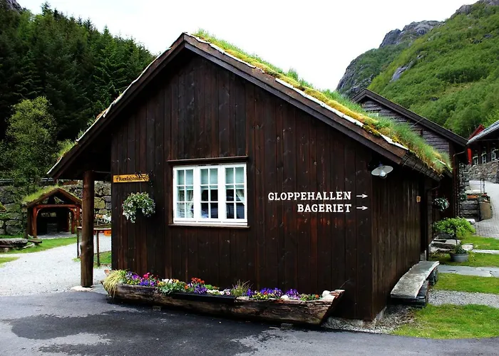 Byrkjedalstunet 3*