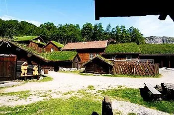 Byrkjedalstunet 3* Byrkjedal